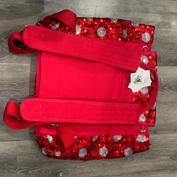 New Disney red/silver polka dot backpack
sequin backpack - Picture 7 of 9